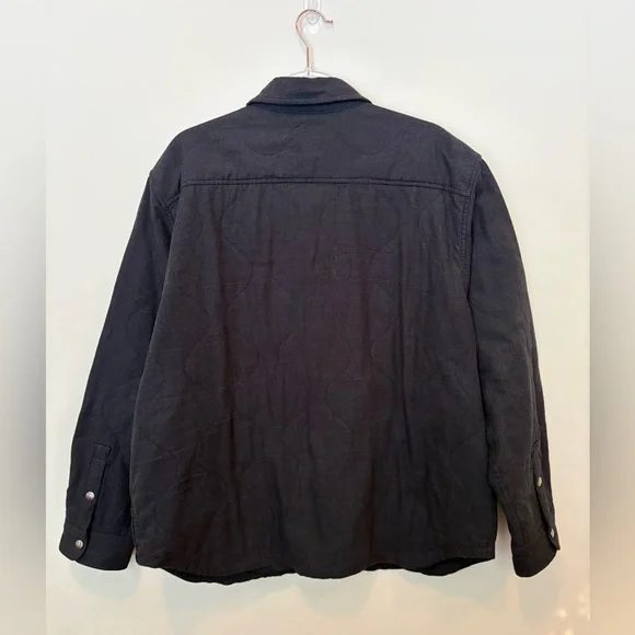 The North Face Quilted Shacket - Picture 5 of 12